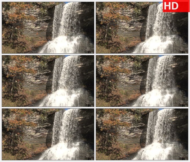 ZY1584飞流而下的中级瀑布秋景高清实拍视频素材